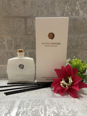 Luxury Diffuser Private Collection La View Est Belle 100 ml – słodko-kwiatowa elegancja do wnętrz